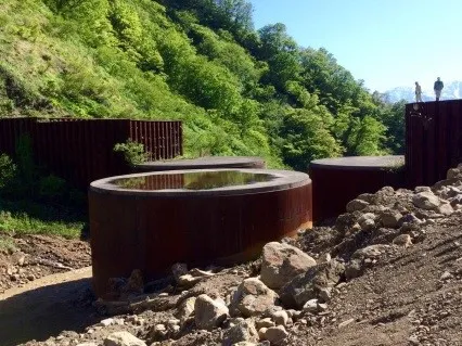 土谷川鋼製セル堰堤(長野県小谷村)