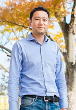 松村 圭一郎