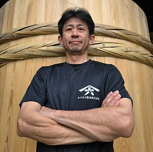 山本 康夫